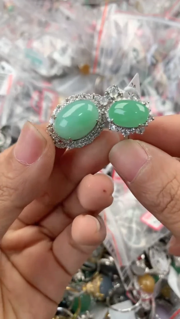 银S925镶嵌戒指翡翠333             8