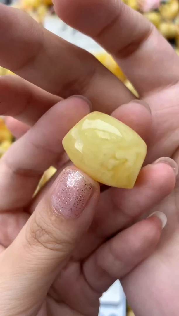 未镶嵌琥珀珠宝奇石060琥珀蜜蜡微瑕品