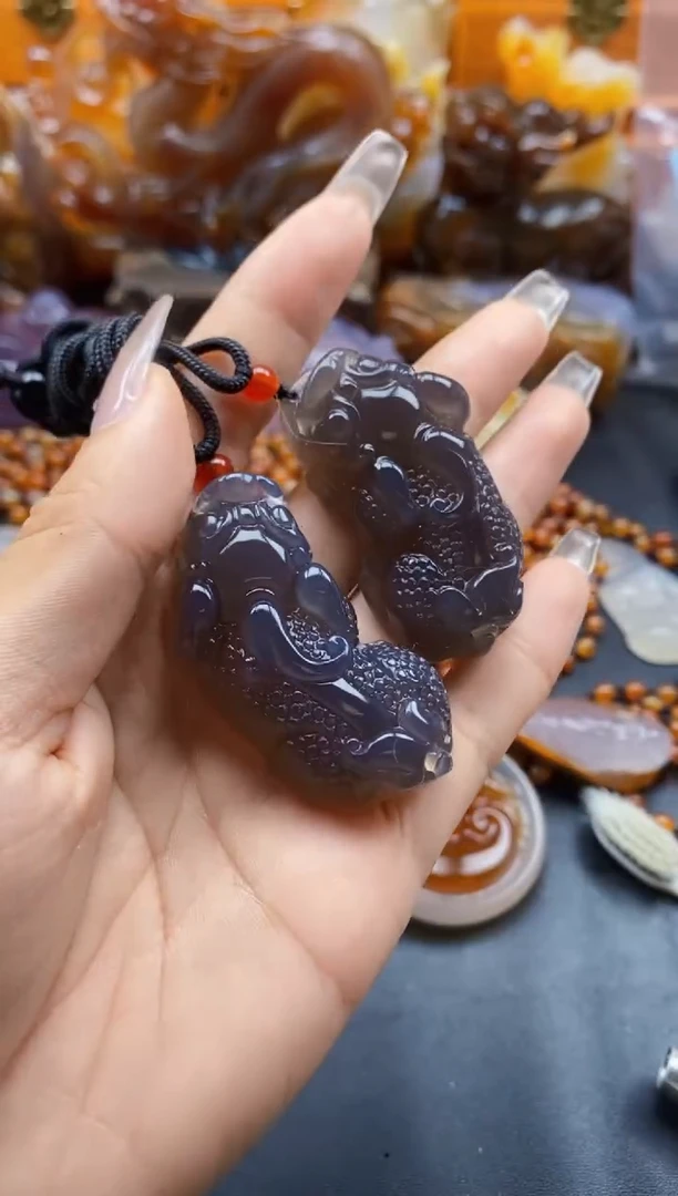 玛瑙/玉髓挂件未镶嵌宁**远ll