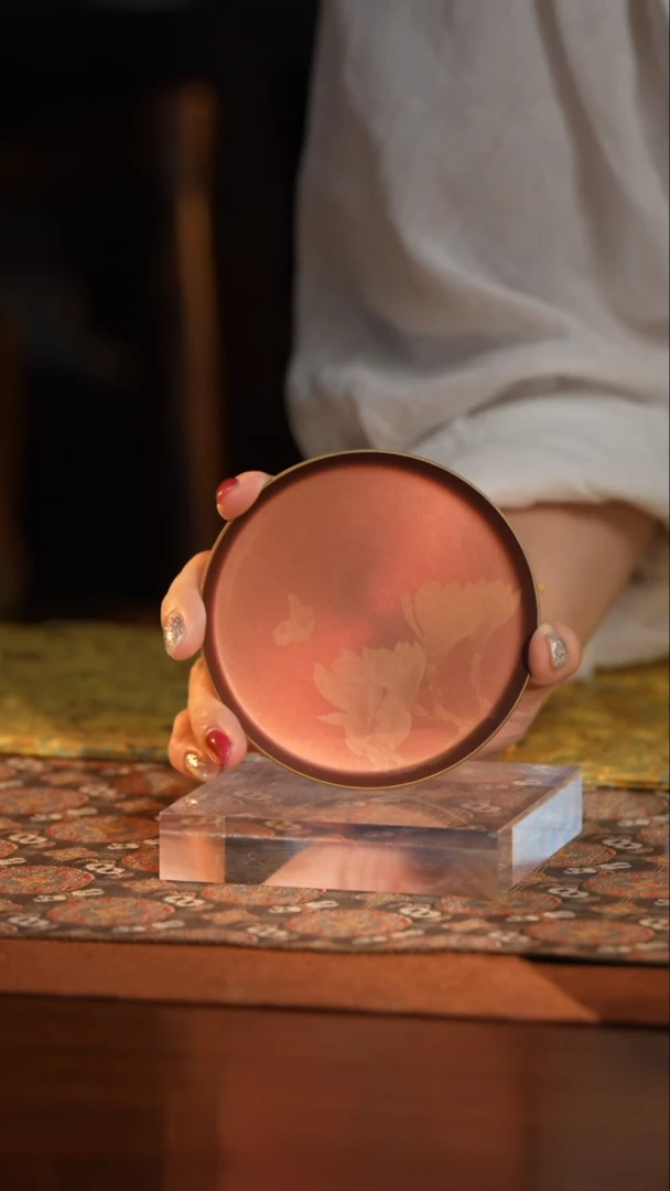 G可倚纯铜蝶恋花杯垫-暗红