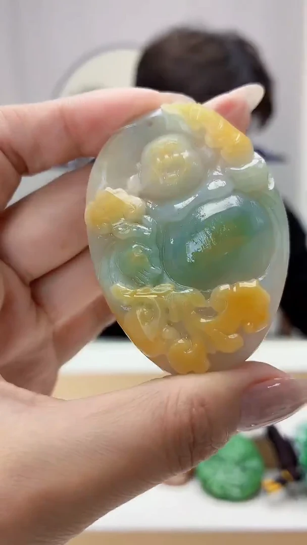 未镶嵌定制翡翠5145MM-毛货挂件87