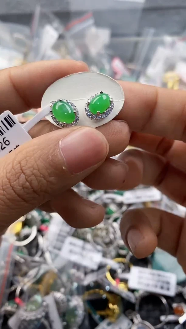 银S925镶嵌戒指翡翠777      6