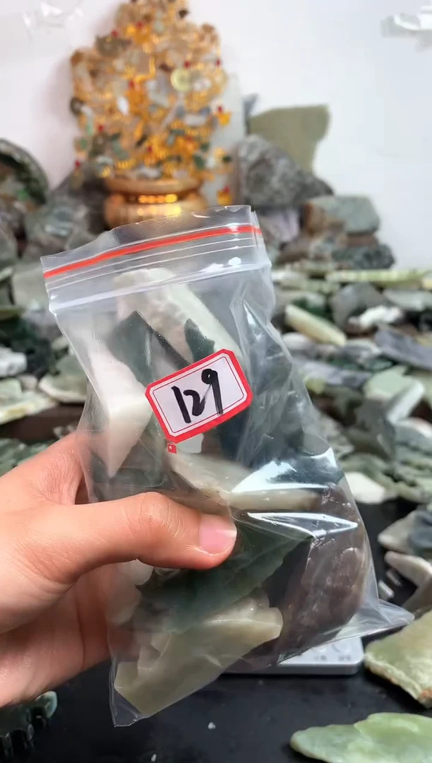 未镶嵌和田玉摆件129