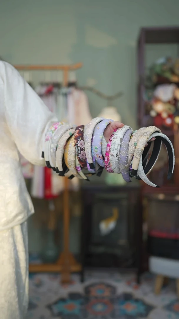 【闪购商品】织绣不挑颜色随机苏绣发箍