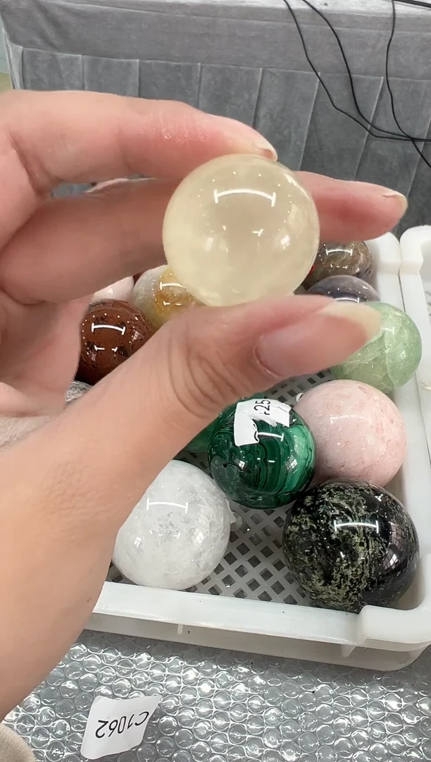 未镶嵌珠宝半成品水晶 S346