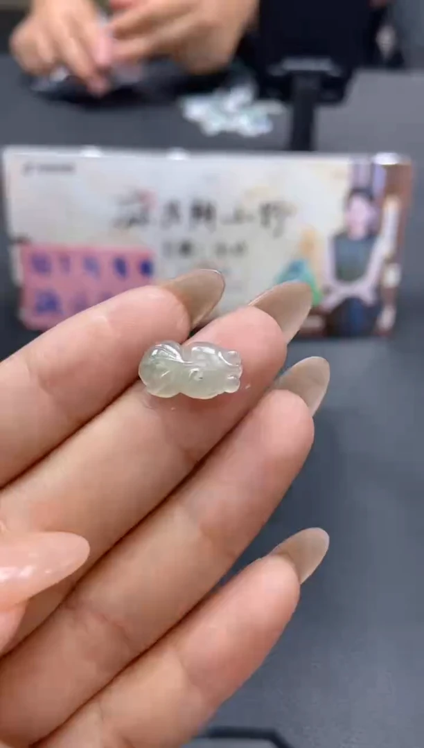 【闪购商品】定制翡翠未镶嵌天然翡翠A货127