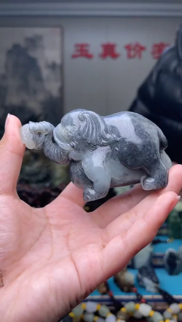 未镶嵌和田玉挂件1