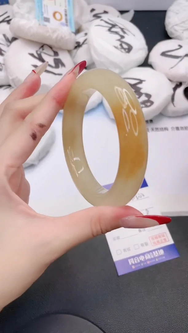 石英质玉手镯未镶嵌18G200-60