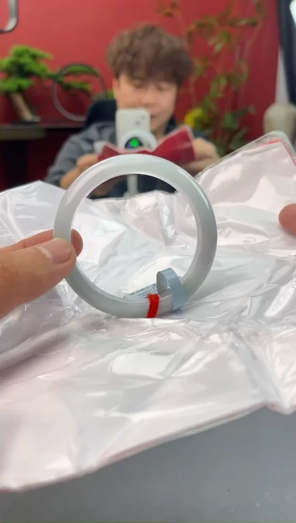 未镶嵌手镯翡翠8