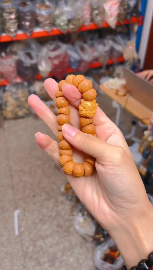 吊坠猴头核桃猴头大肠 米米猫