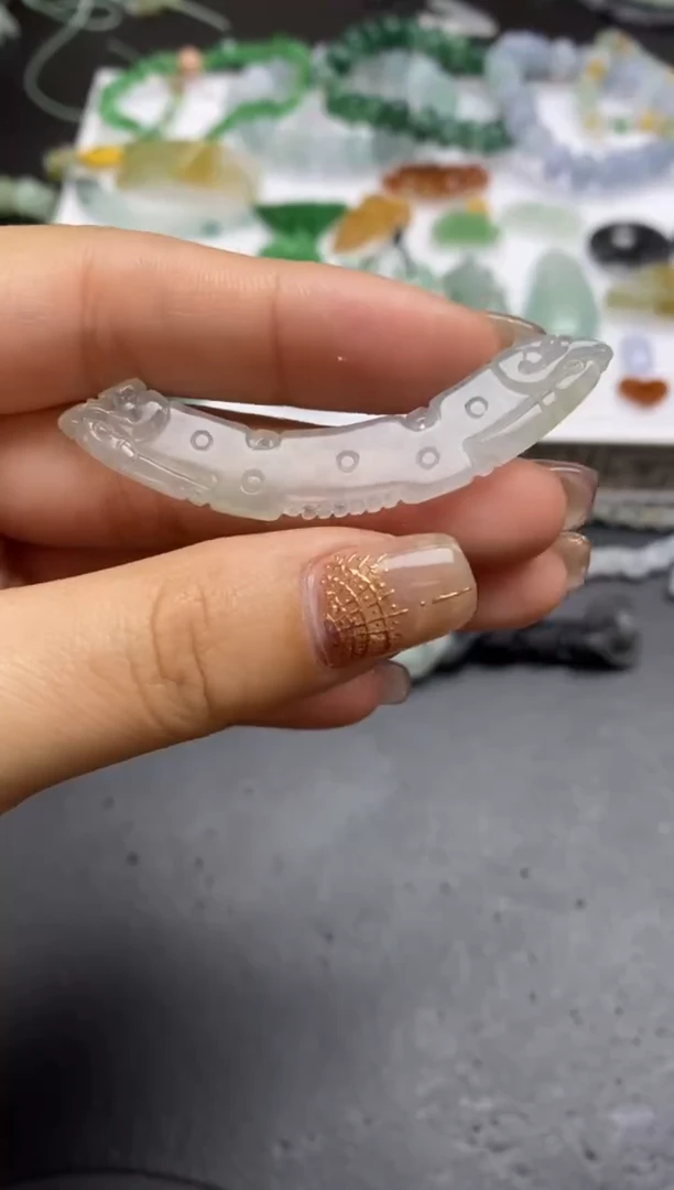 【闪购商品】定制翡翠未镶嵌翡翠毛货~