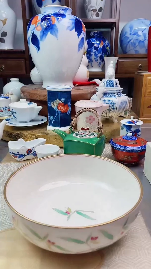 【闪购商品】盘香兰社内外绘大碗