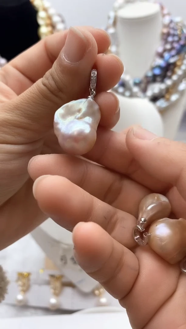 【闪购商品】淡水珍珠颈饰钛钢18