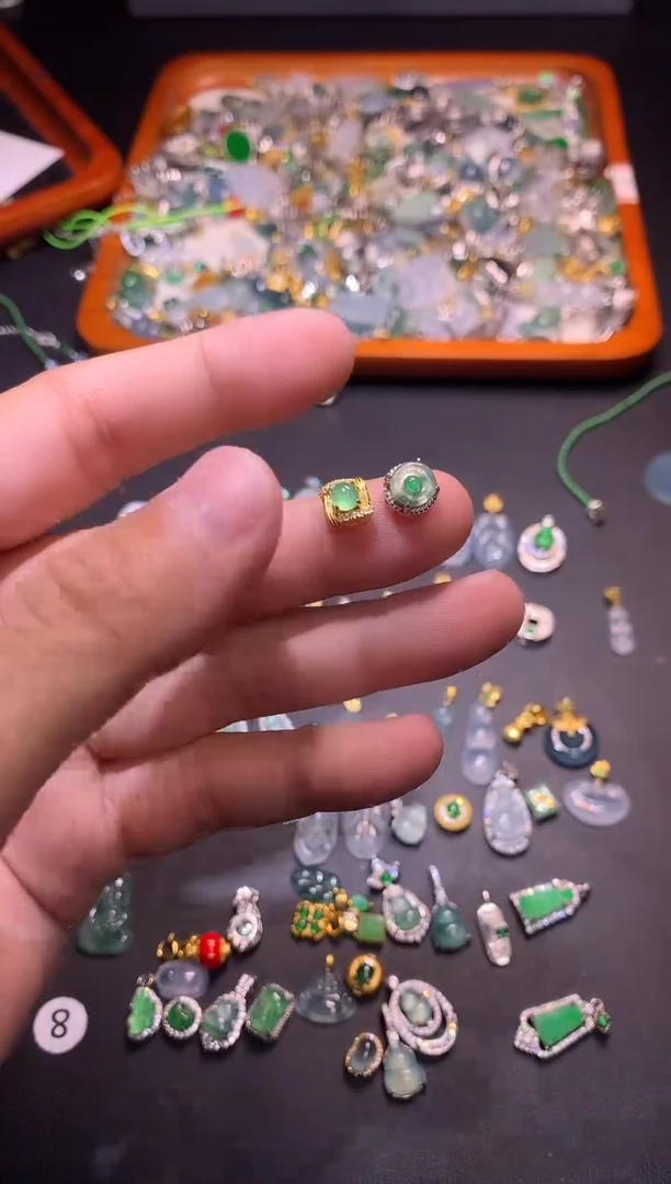 【闪购商品】翡翠吊坠(不含链)银S925镶嵌1