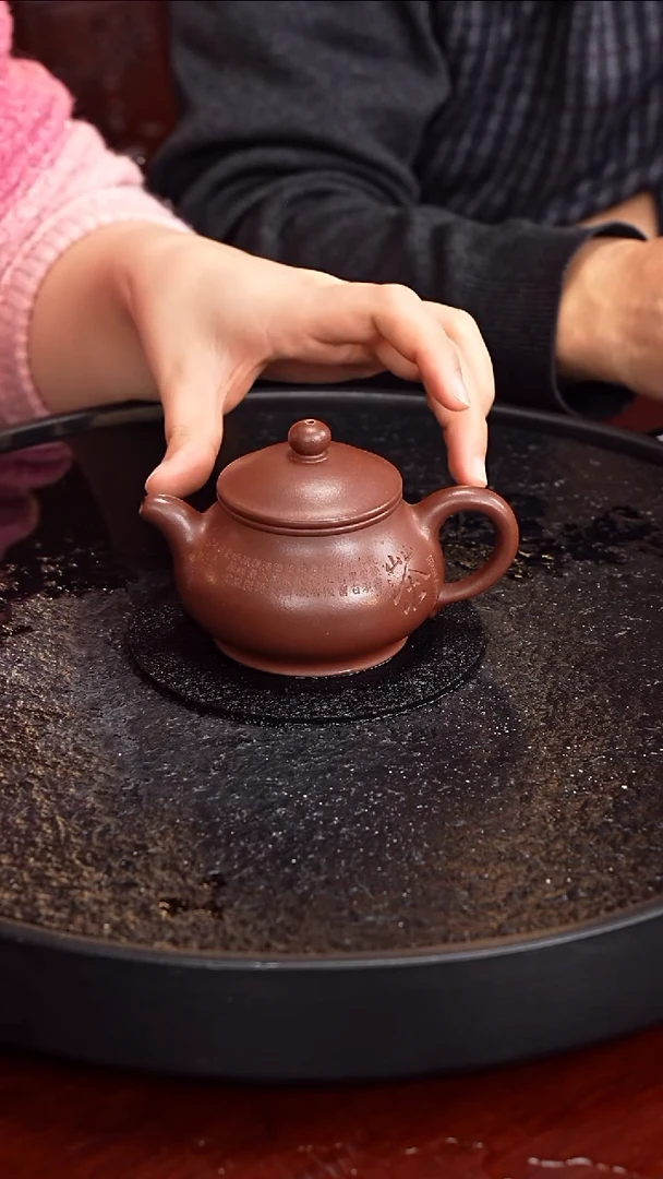 茶壶紫砂刘海清  潘壶60 紫潭泥  180毫升