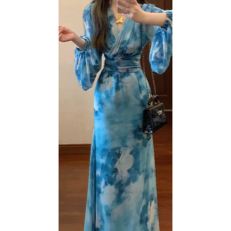 法式温柔蓝色浪漫晕染交叉领连衣裙宫廷袖气质长裙9696