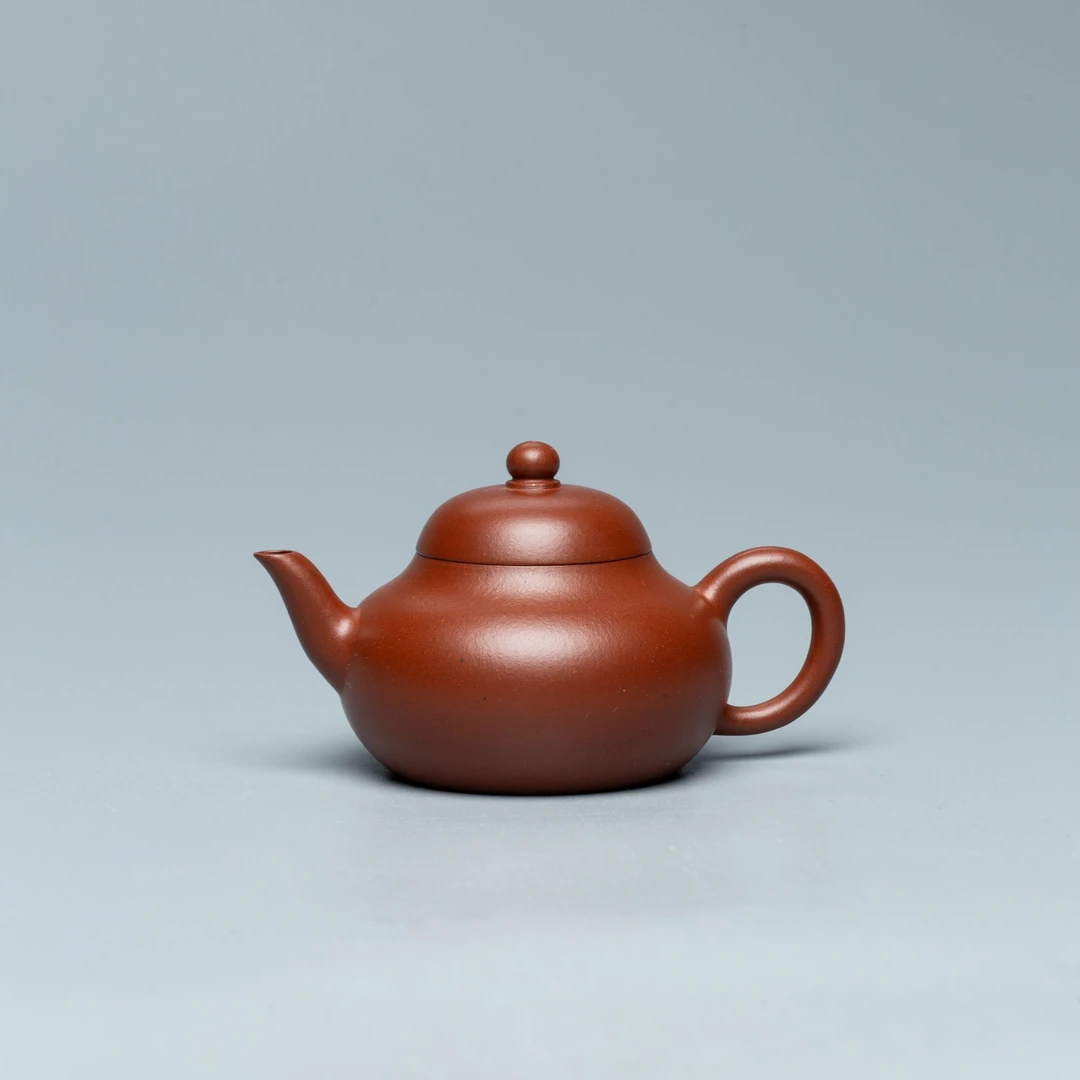 【新华网非遗紫砂专属】 梨形 张古月 老红泥 180cc紫砂壶