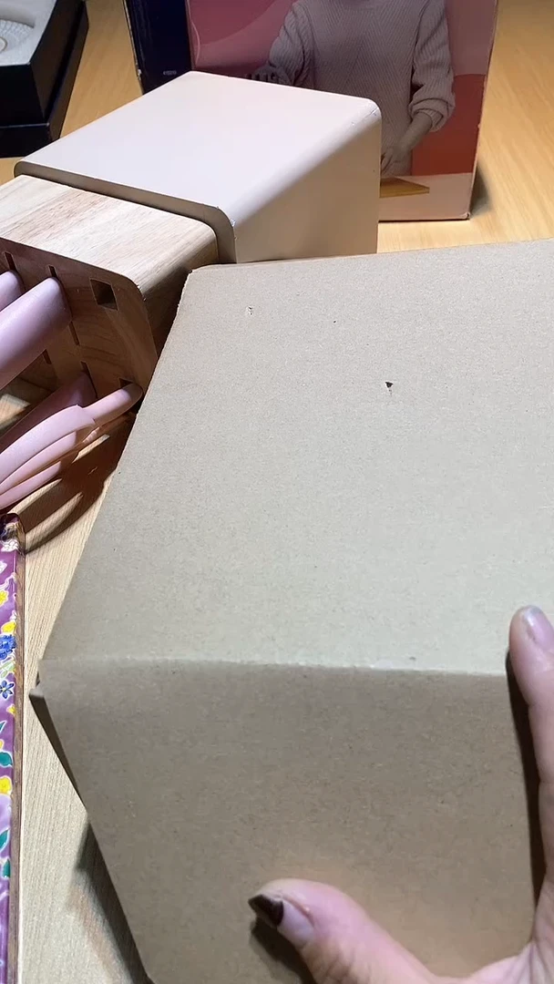 【闪购商品】瓷片锅碗瓢盆一件不剩 洗头膏 沐浴露