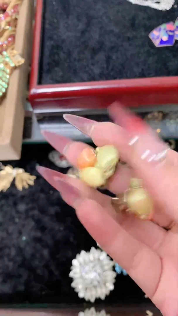 【闪购商品】瓷片楚楚中古珠宝甄选不退换