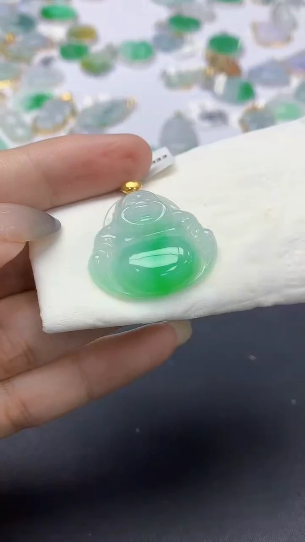 翡翠18K金镶嵌颈饰 天然缅甸a货翡翠