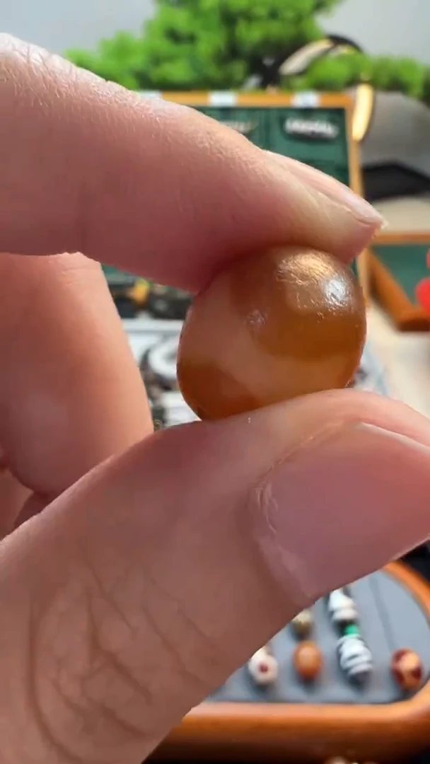 玛瑙/玉髓（覆膜）颈饰未镶嵌3.（微瑕随机发货）