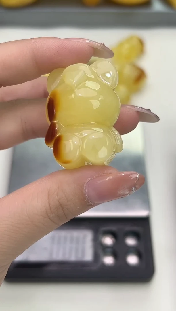 裸石琥珀未镶嵌琥珀蜜蜡吊坠