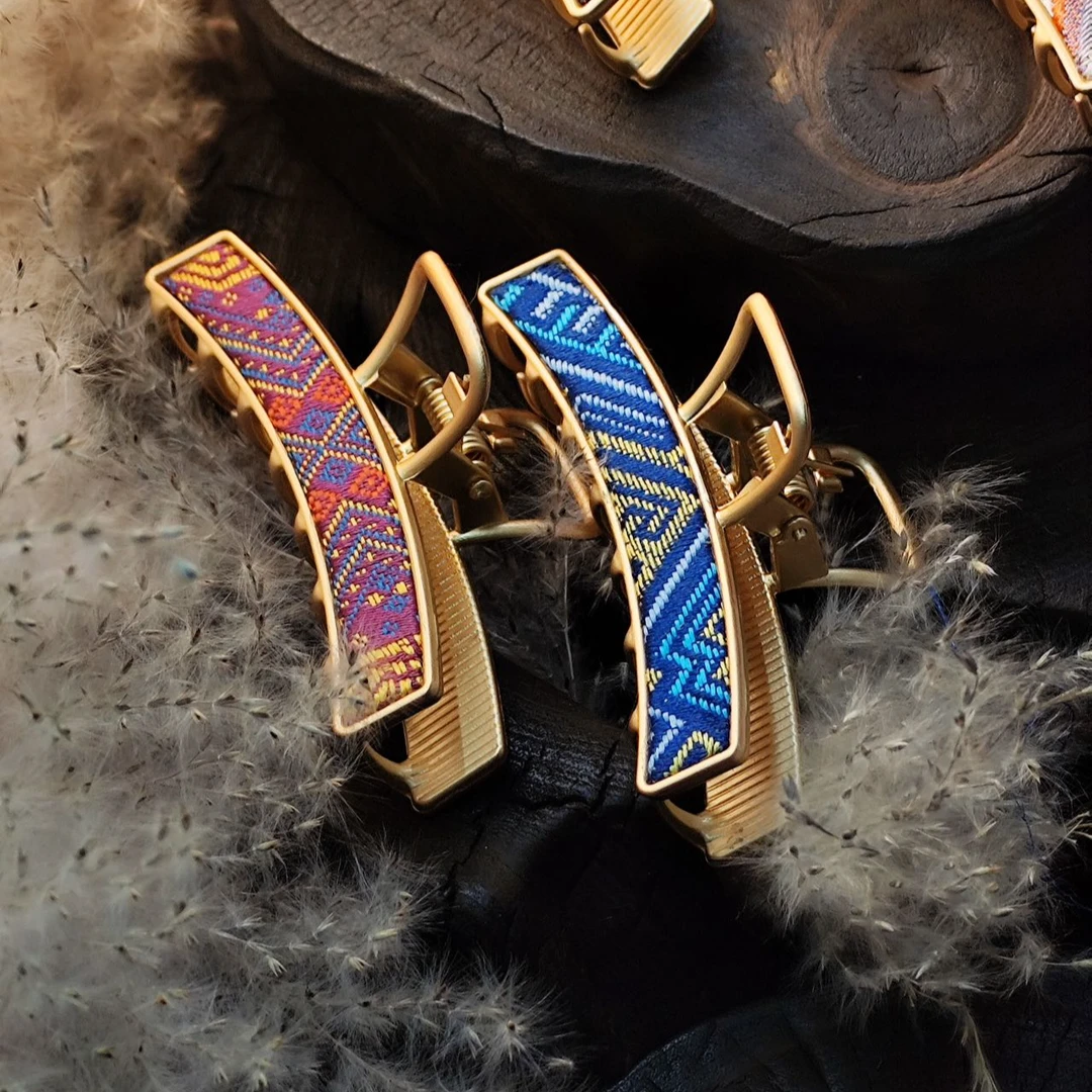 谭湘光 | 广西非遗壮锦头发抓夹