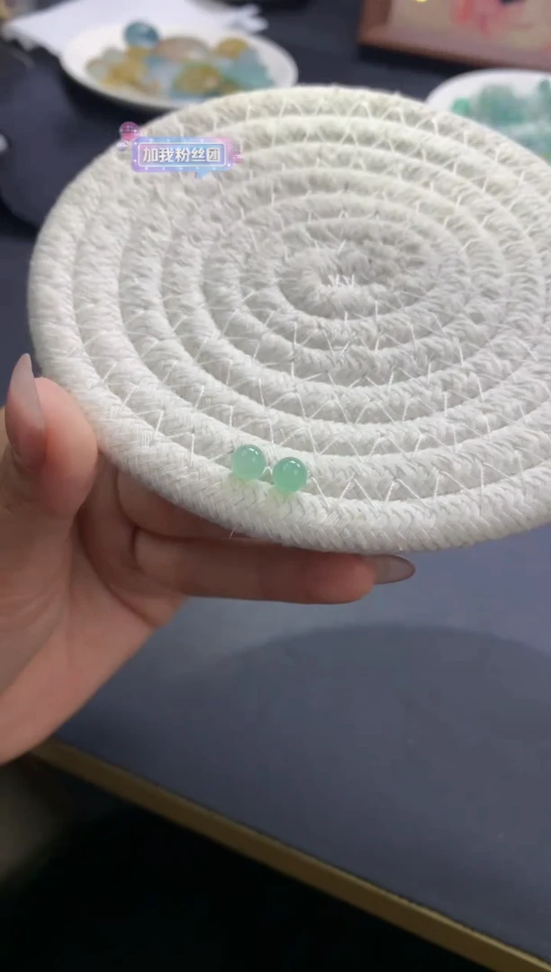 定制翡翠未镶嵌珠81