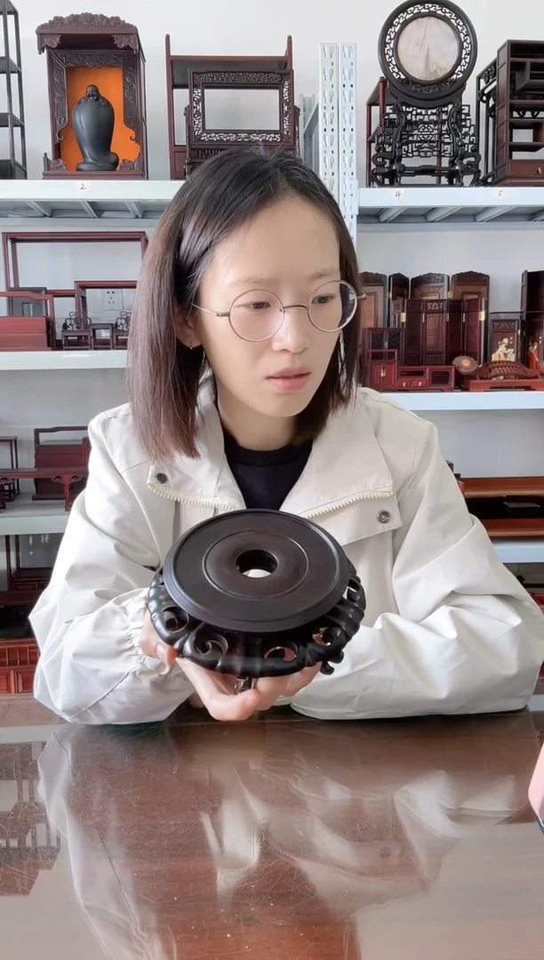 卢氏黑黄檀（大叶紫檀）古*坊香几有瑕疵直径9.8*7.5   40