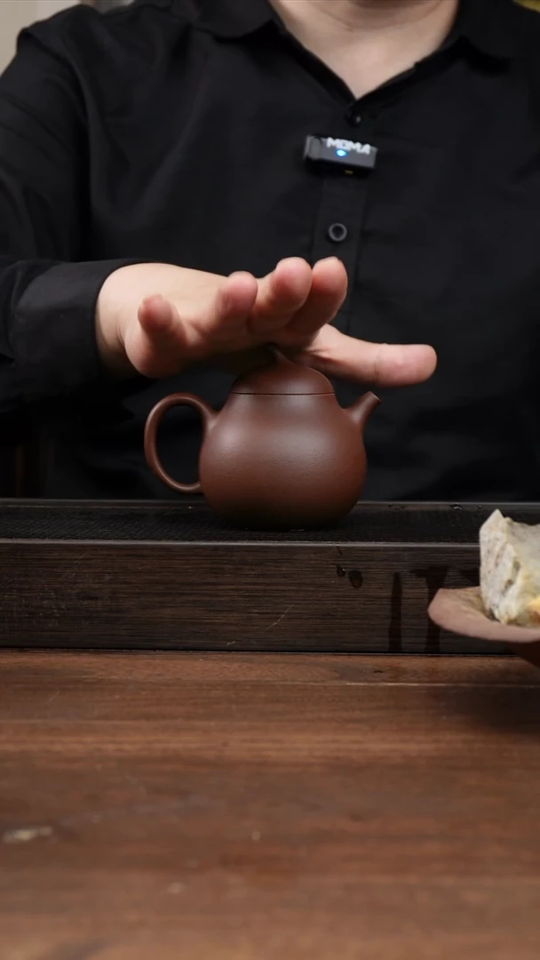 茶杯紫砂春*紫泥茄瓜     200CC