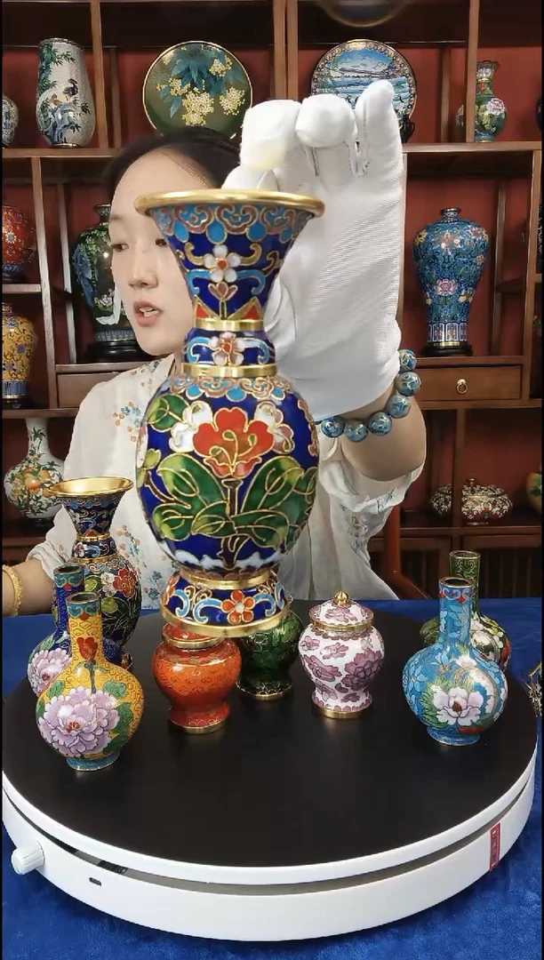手工艺品琉璃花觚一只