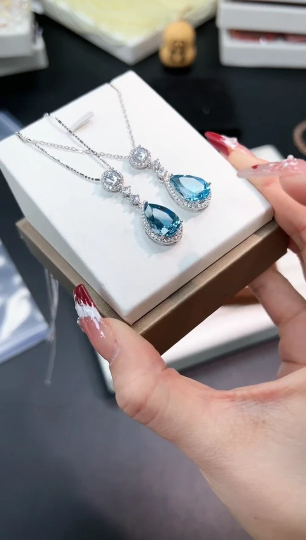 【闪购商品】托帕石吊坠(不含链)银S925镶嵌76g多样性发其一/1个