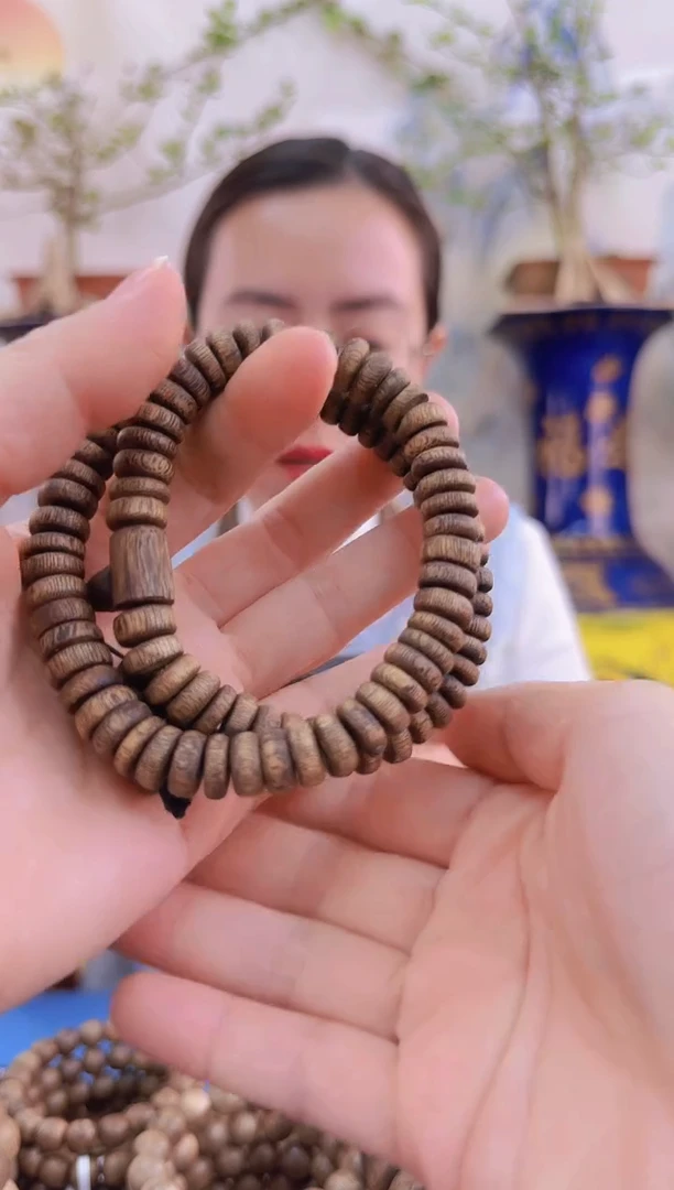 【闪购商品】沉香手串海南绿奇楠乌身虫漏随型算盘双圈多样性发一