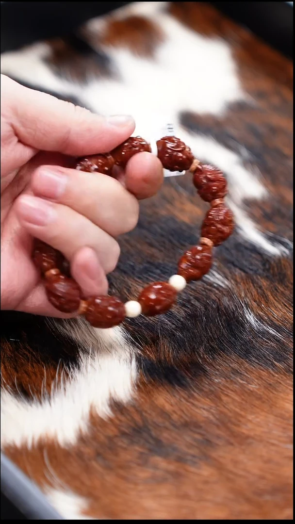 吊坠橄榄核回血12号十小财神