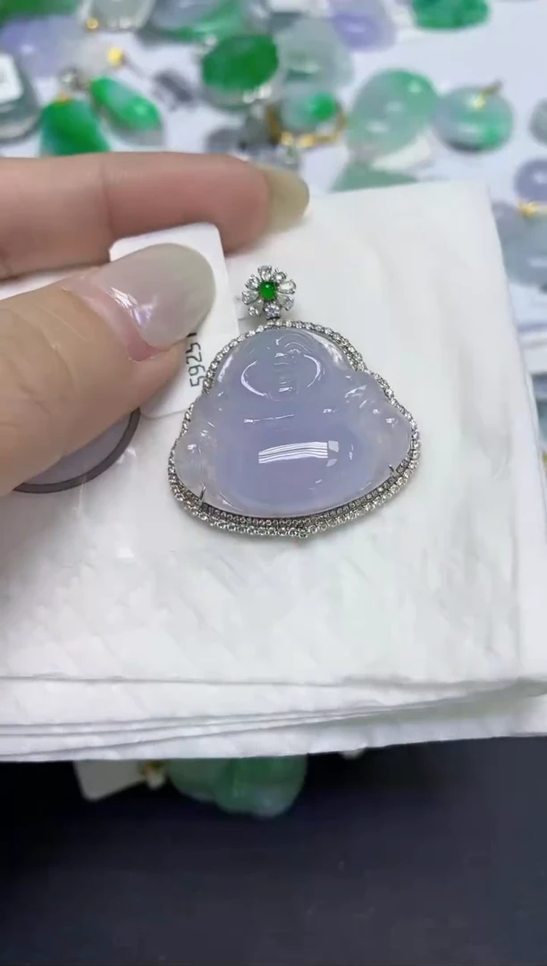 颈饰18K金镶嵌翡翠美****2天然缅甸翡翠A货百元以上9元证书费自理