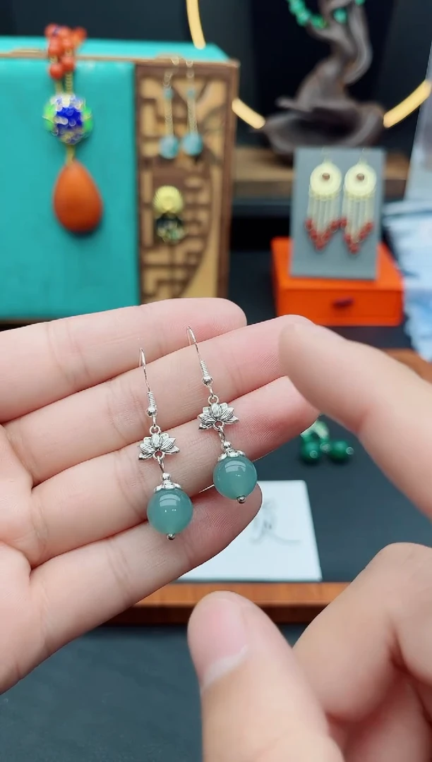 【闪购商品】玛瑙/玉髓耳钉银S925镶嵌237000