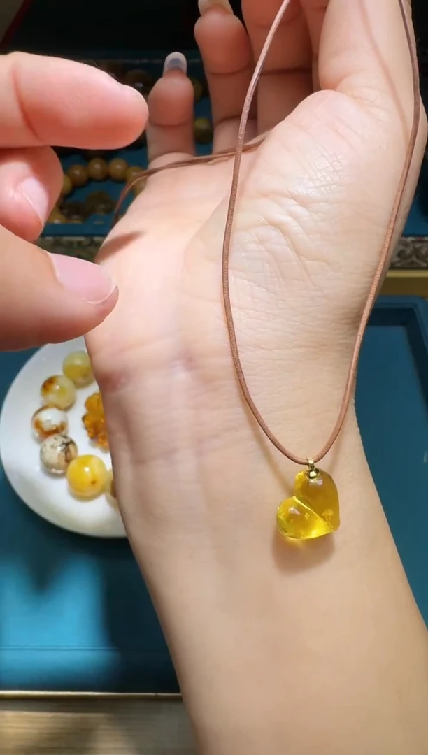 琥珀颈饰未镶嵌多样性发一件 187