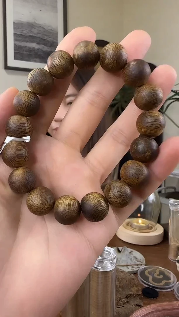 沉香手串奇楠沉香卡1.3圆珠单圈手串一条12g➕
