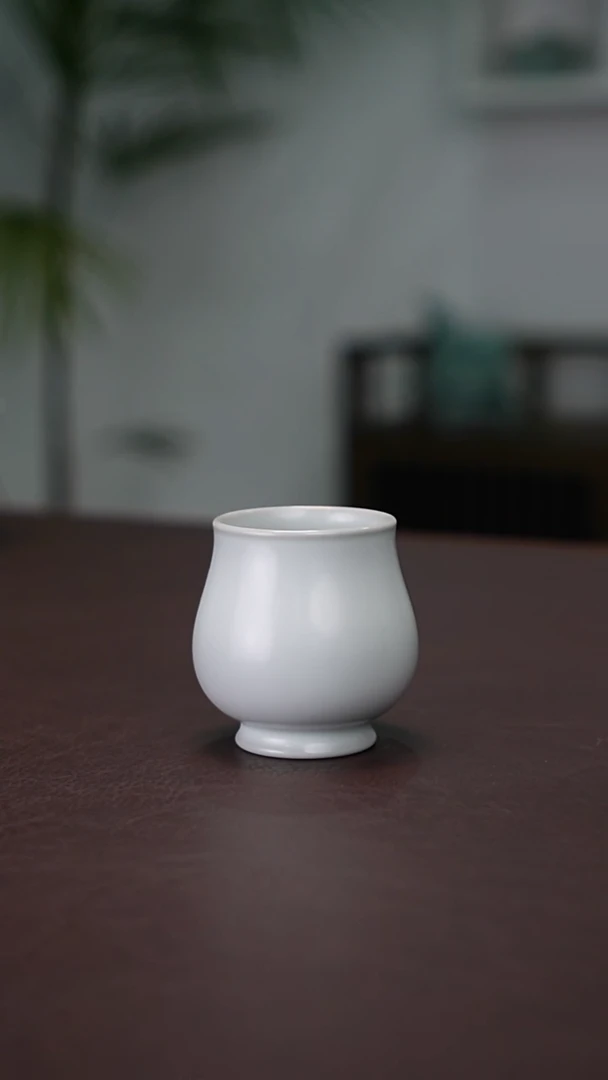 月白釉玉兰杯  一级  无纹     平
