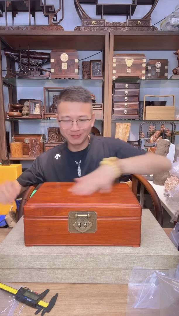 乌木类书架314红花梨32公分翻盖盒