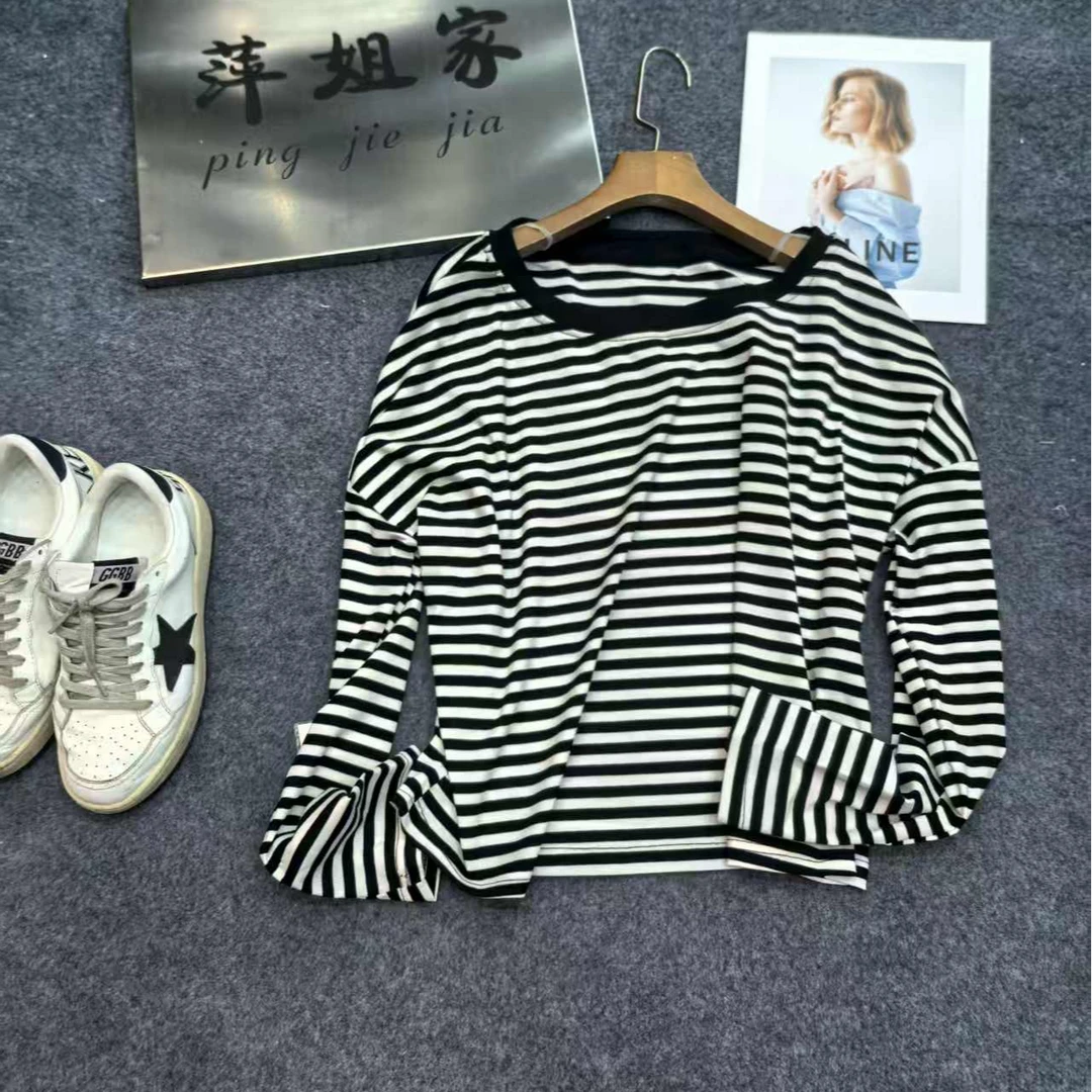 6021休闲条纹百搭小衫