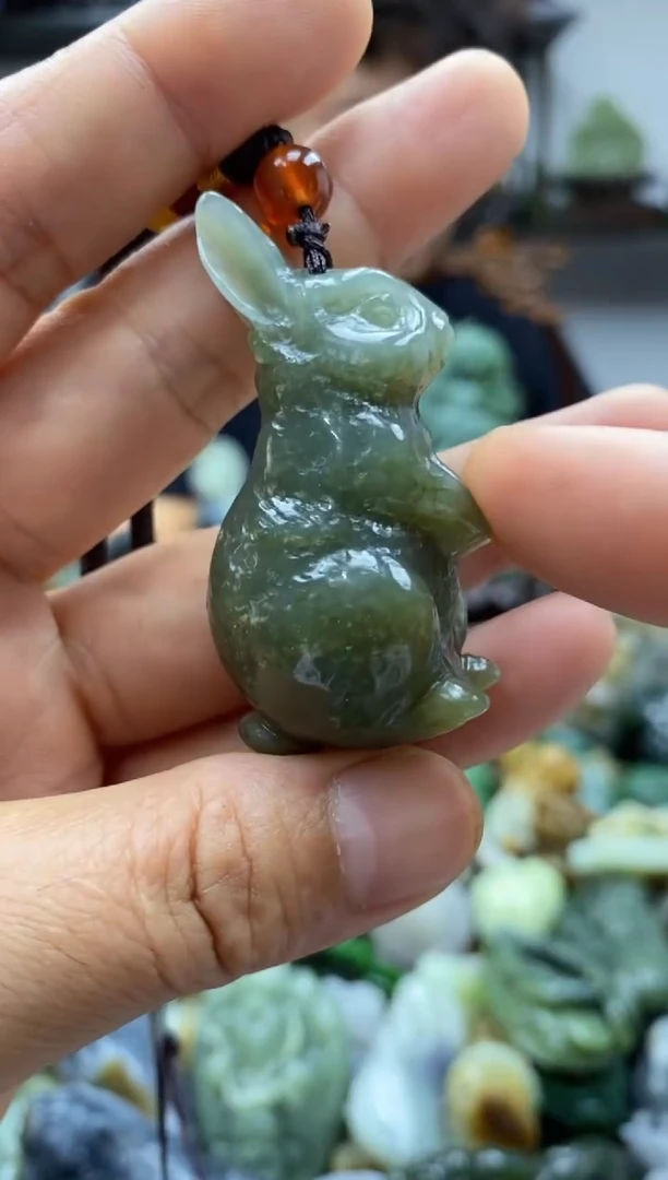 和田玉未镶嵌把件1