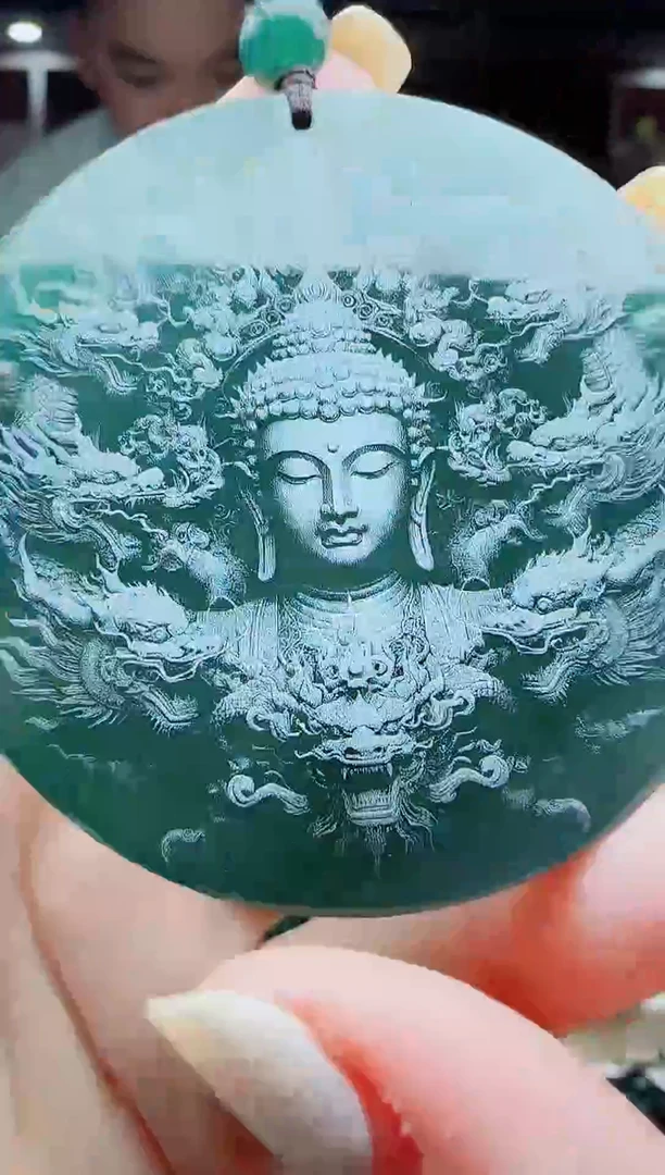 颈饰未镶嵌翡翠多样性发其一