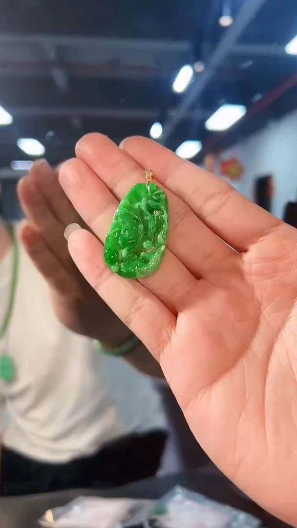 【闪购商品】翡翠颈饰18K金镶嵌缅料A货/支持复检/一件
