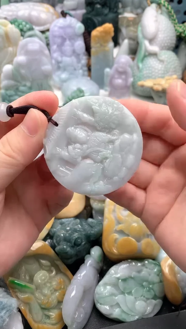 吊坠(不含链)未镶嵌翡翠1