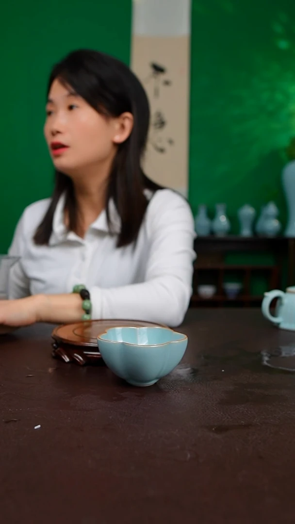 一级天青大梅花杯 带礼盒