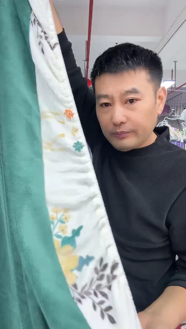 真丝真丝27  1.8米 绒床笠