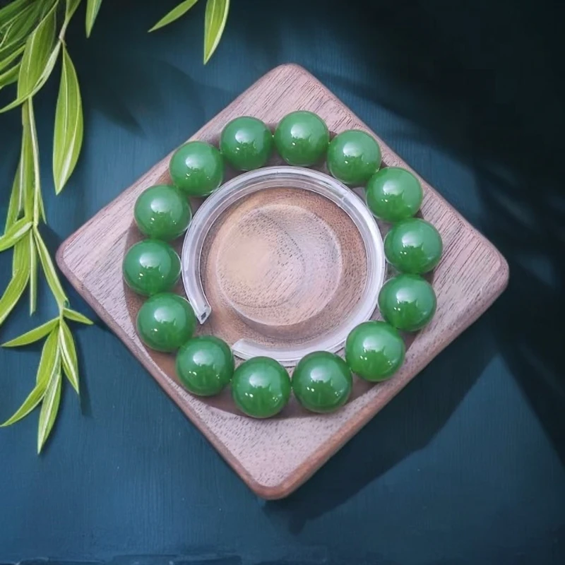 【恩鉴珠宝】天然玉石 045 菜绿16mm