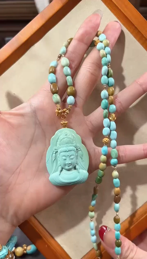 【闪购商品】绿松石颈饰18K金镶嵌绿松石项链