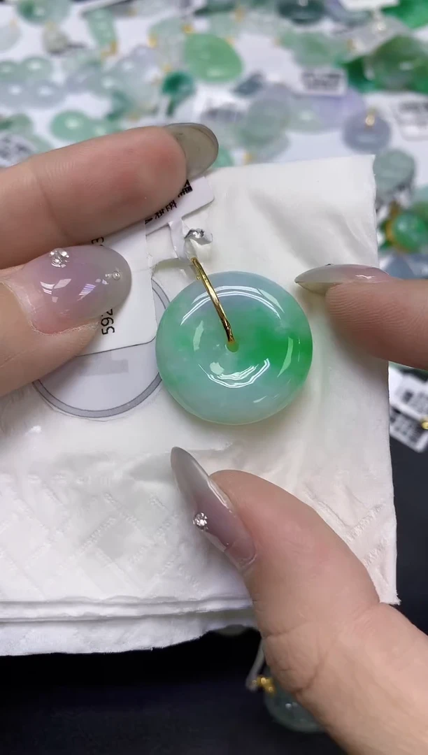 颈饰18K金镶嵌翡翠天然缅甸翡翠A货百元以上9元证书费自理